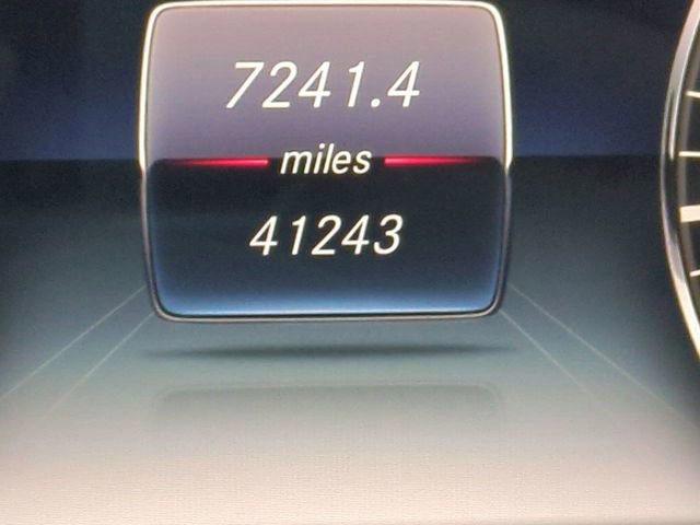 Used 2019 Mercedes-Benz S 560 Sedan image 26