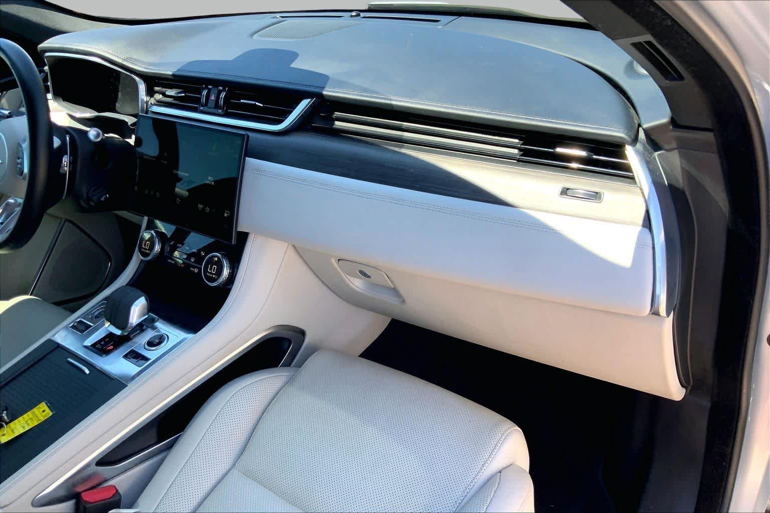 Used 2021 Jaguar F-PACE S AWD/4WD image 19