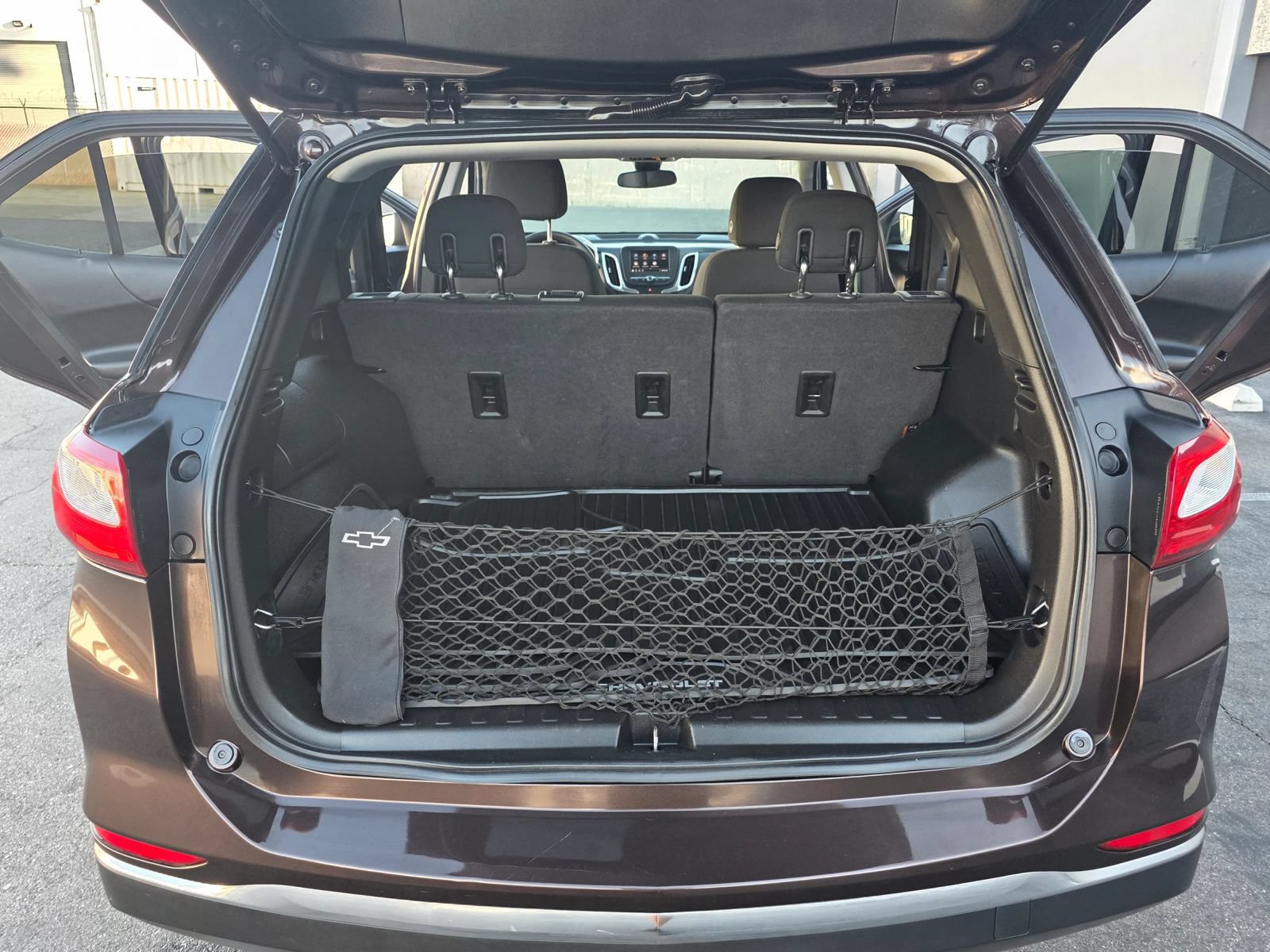 Used 2020 Chevrolet Equinox LT FWD image 19