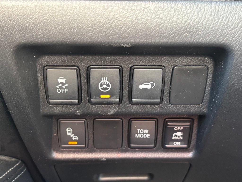 Used 2019 Nissan Pathfinder Platinum AWD/4WD image 33