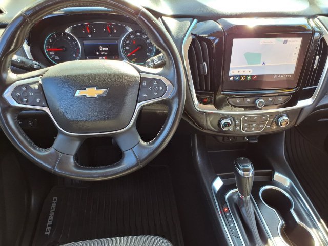 Used 2020 Chevrolet Traverse LT w/ Driver Confidence II Package AWD/4WD image 14