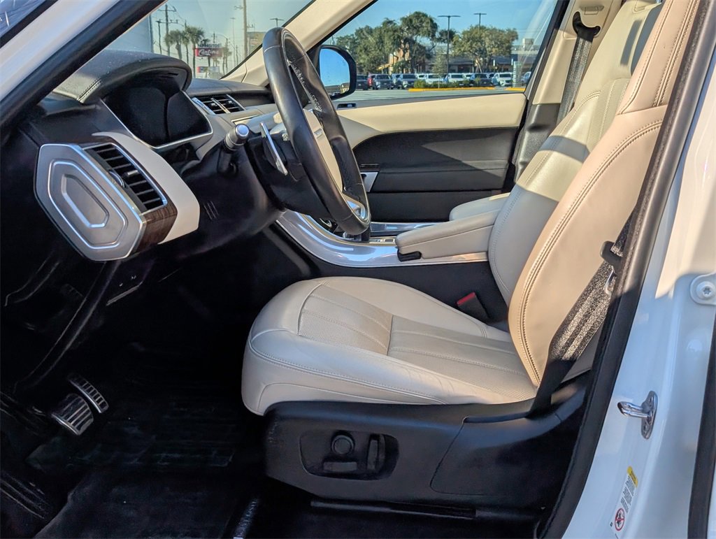 Used 2022 Land Rover Range Rover Sport HSE Silver Edition image 12