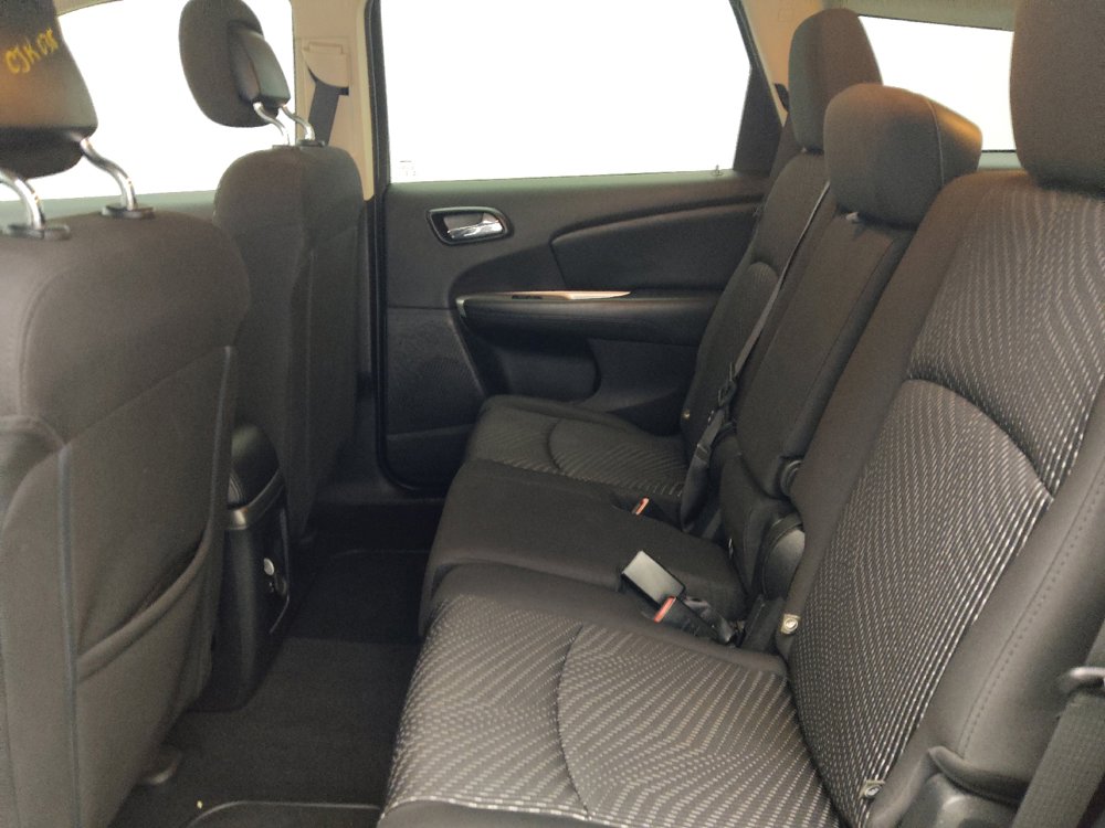 Used 2015 Dodge Journey American Value Package w/ Flexible Seating Group FWD image 18