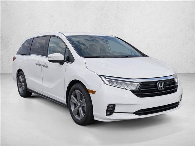 Certified 2024 Honda Odyssey EX image 3