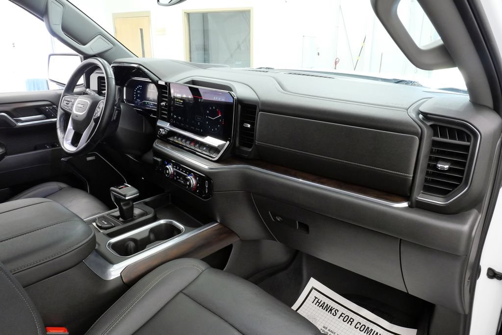 Used 2023 GMC Sierra 1500 SLT w/ SLT Premium Plus Package AWD/4WD image 16