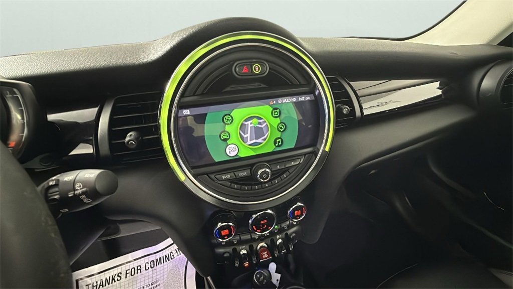 Used 2020 MINI Cooper 2-Door Hardtop image 20