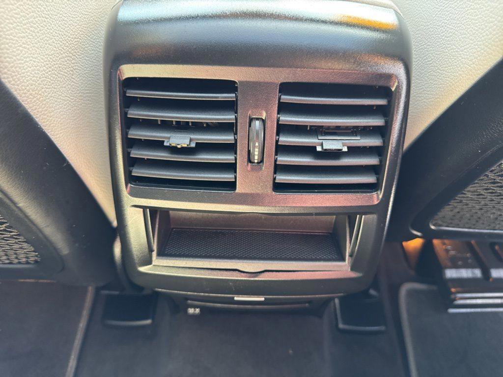 Used 2019 Mercedes-Benz GLE 43 AMG 4MATIC Coupe w/ Premium 3 Package image 33