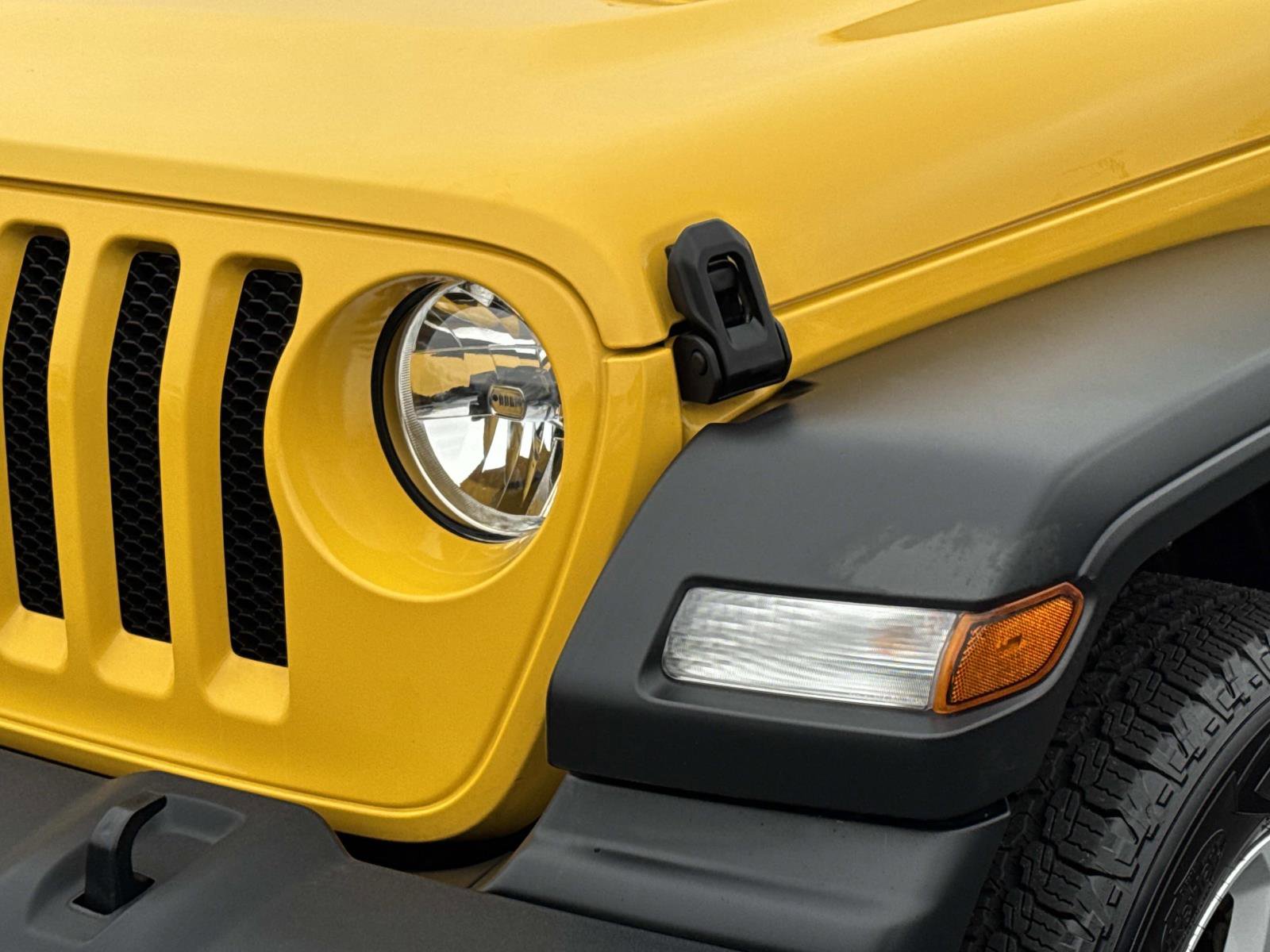 Used 2021 Jeep Wrangler Unlimited Sport image 24