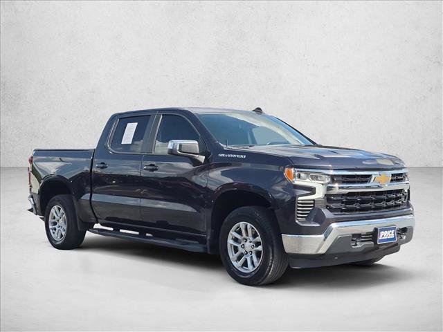 Used 2022 Chevrolet Silverado 1500 LT AWD/4WD image 3