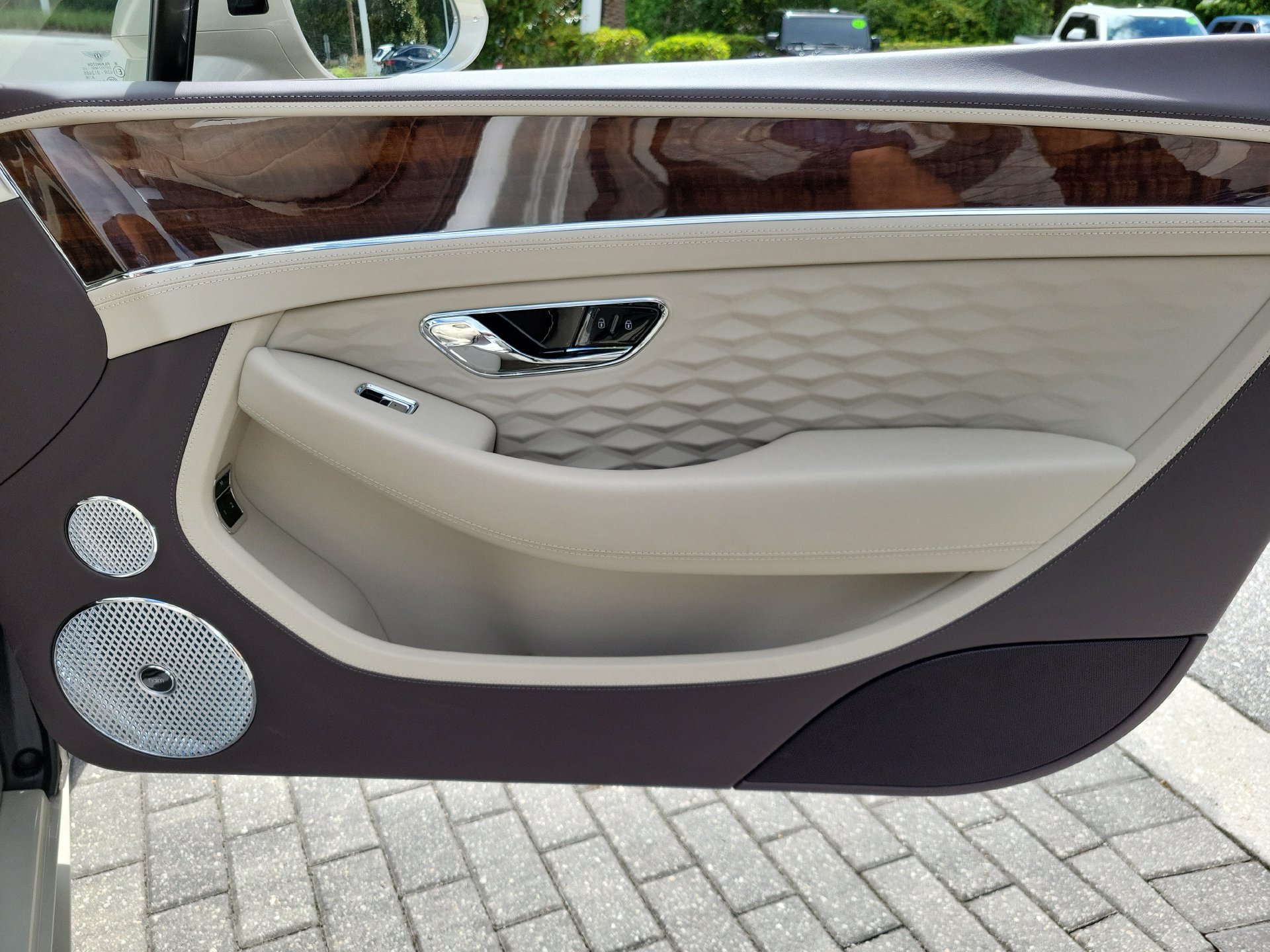 Certified 2025 Bentley Continental GT Speed AWD/4WD image 18