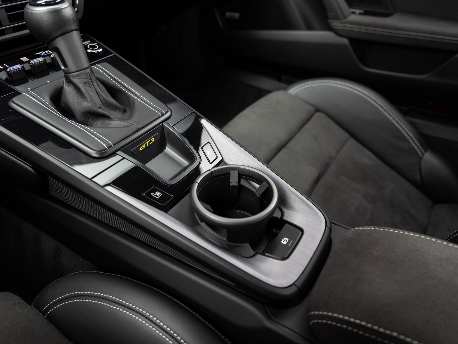 Certified 2022 Porsche 911 GT3 image 19