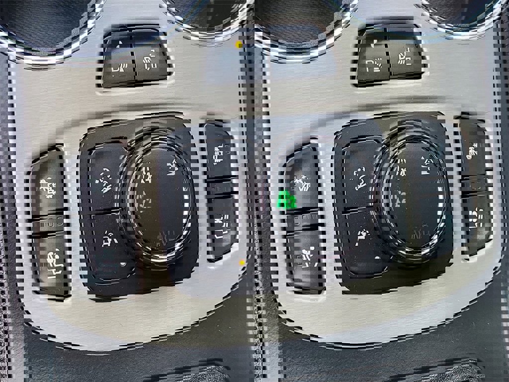 Certified 2023 GMC Terrain Denali w/ Denali Premium Package image 27