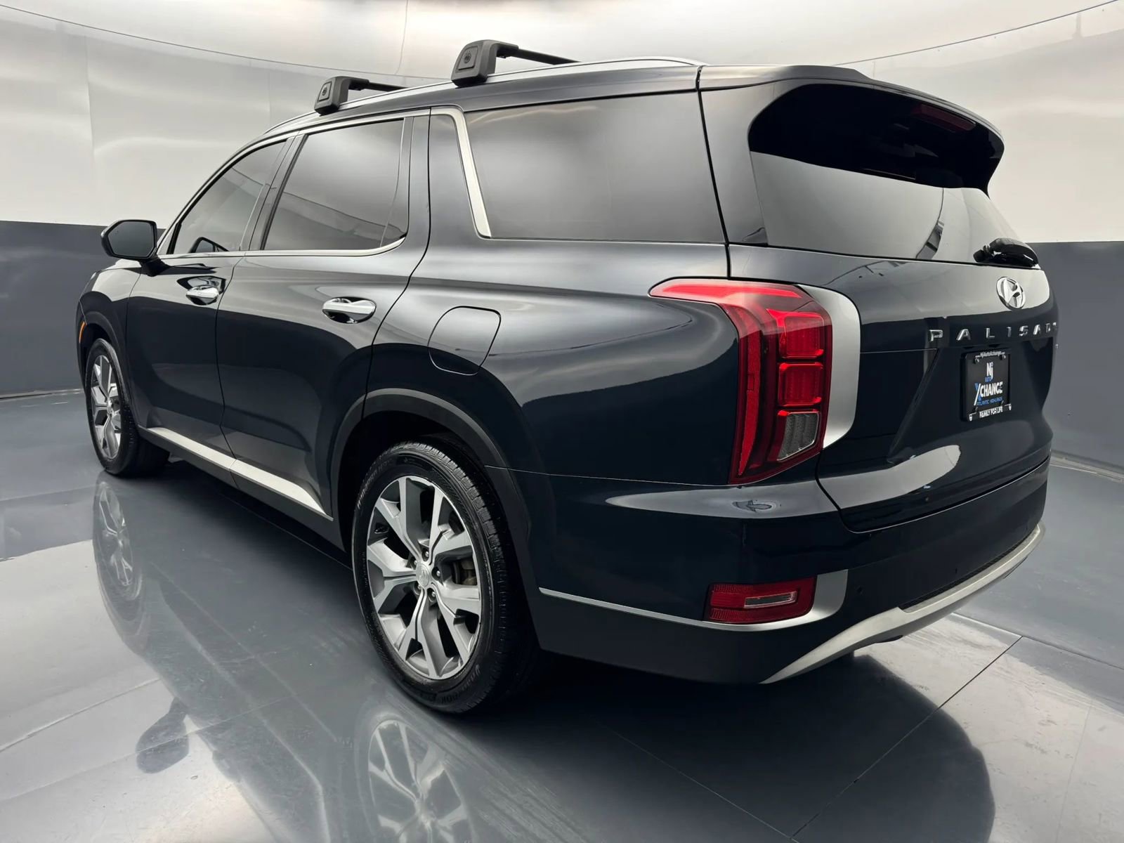Used 2022 Hyundai Palisade SEL w/ 8P Bench Seat Package AWD/4WD image 5