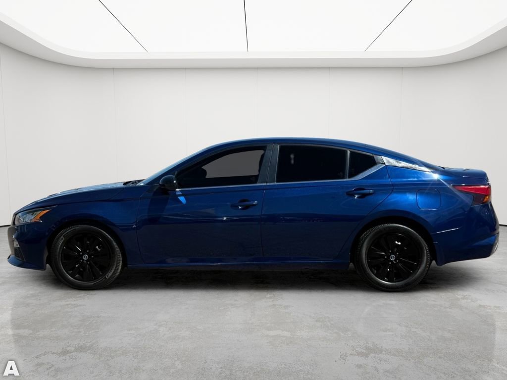 Used 2020 Nissan Altima 2.5 SR FWD image 3