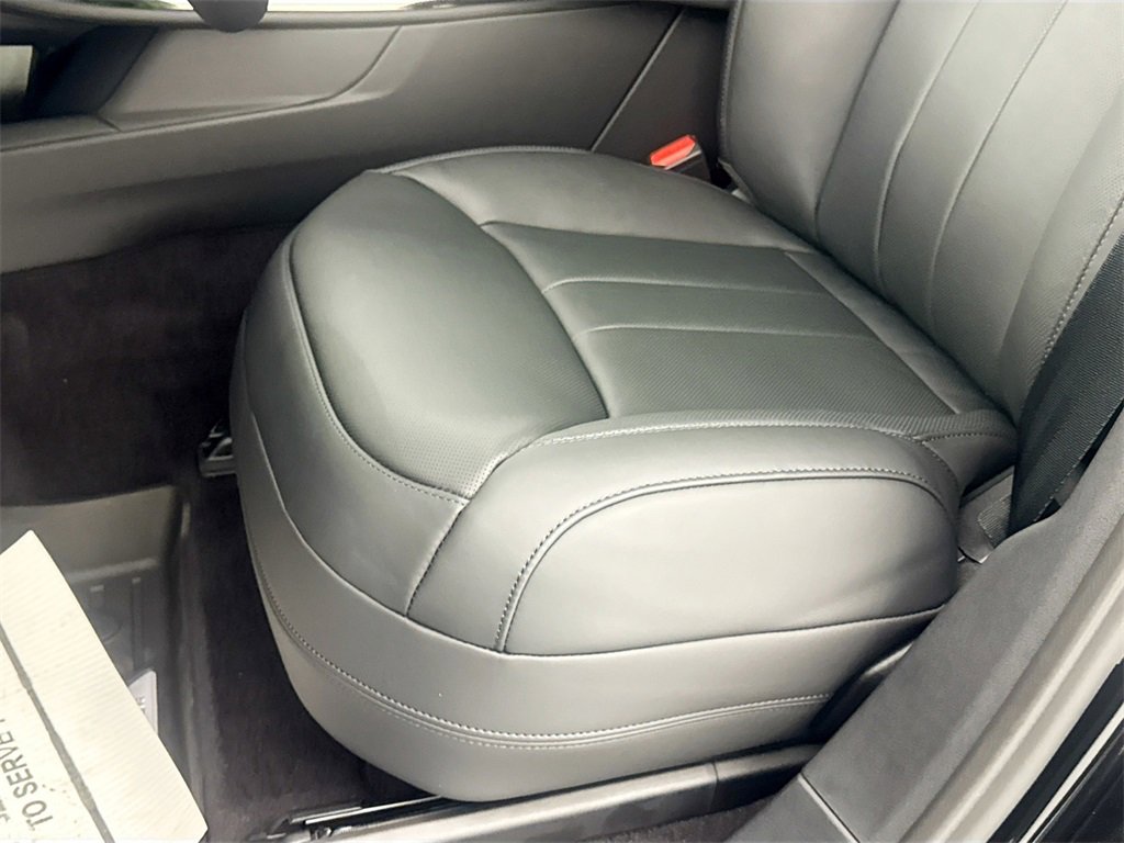 New 2025 Land Rover Range Rover Sport Dynamic SE image 18