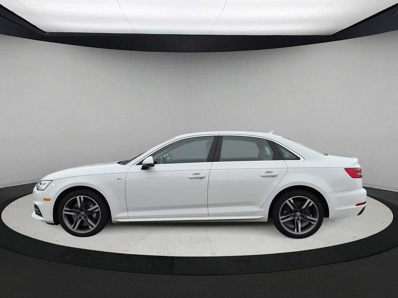Used 2017 Audi A4 2.0T Premium Plus w/ Premium Plus Package AWD/4WD image 5