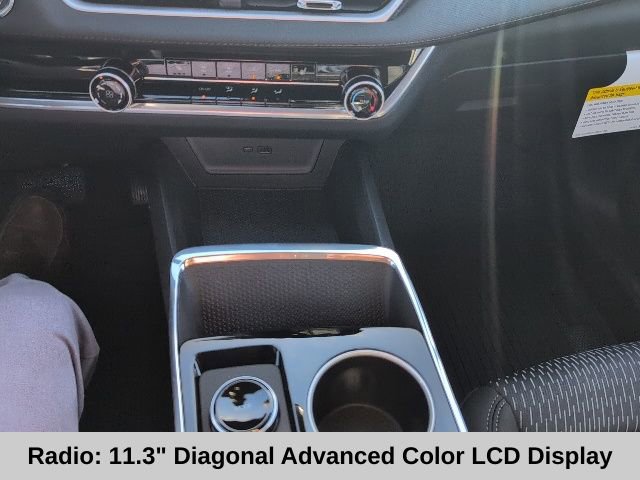 New 2026 Chevrolet Equinox LT image 6