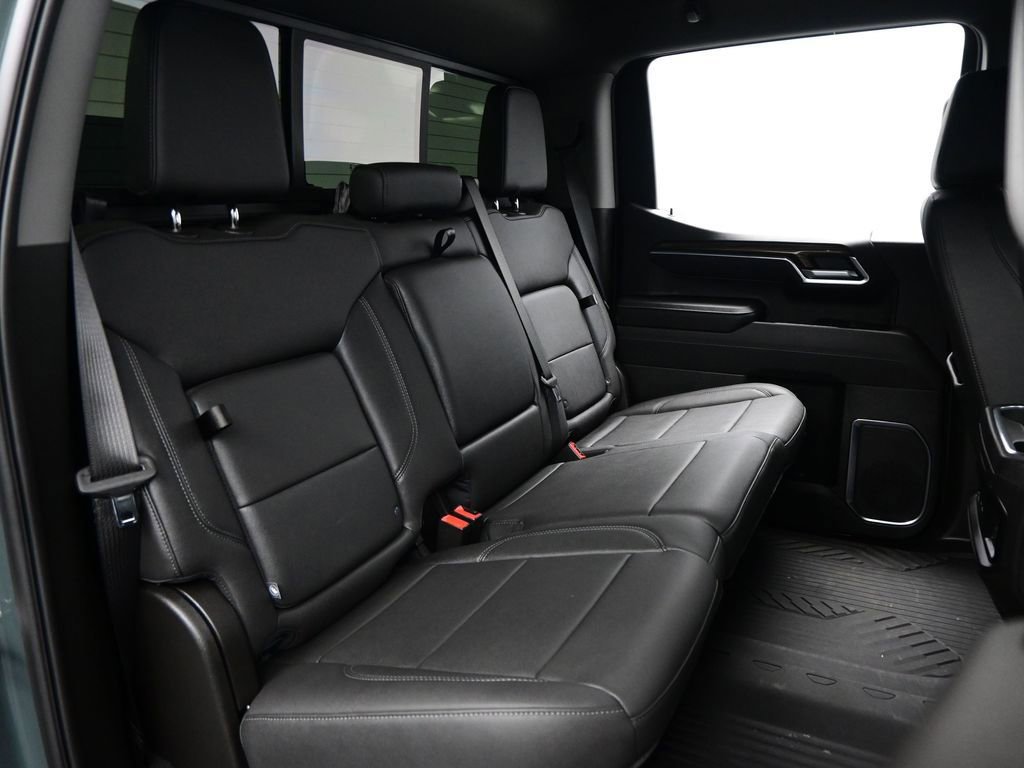 Used 2025 Chevrolet Silverado 1500 LT Trail Boss w/ Convenience Package II image 35