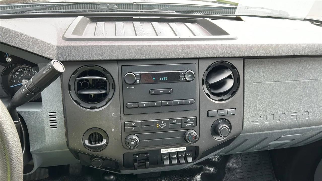 Used 2015 Ford F350 XL w/ Snow Plow Prep Package image 56