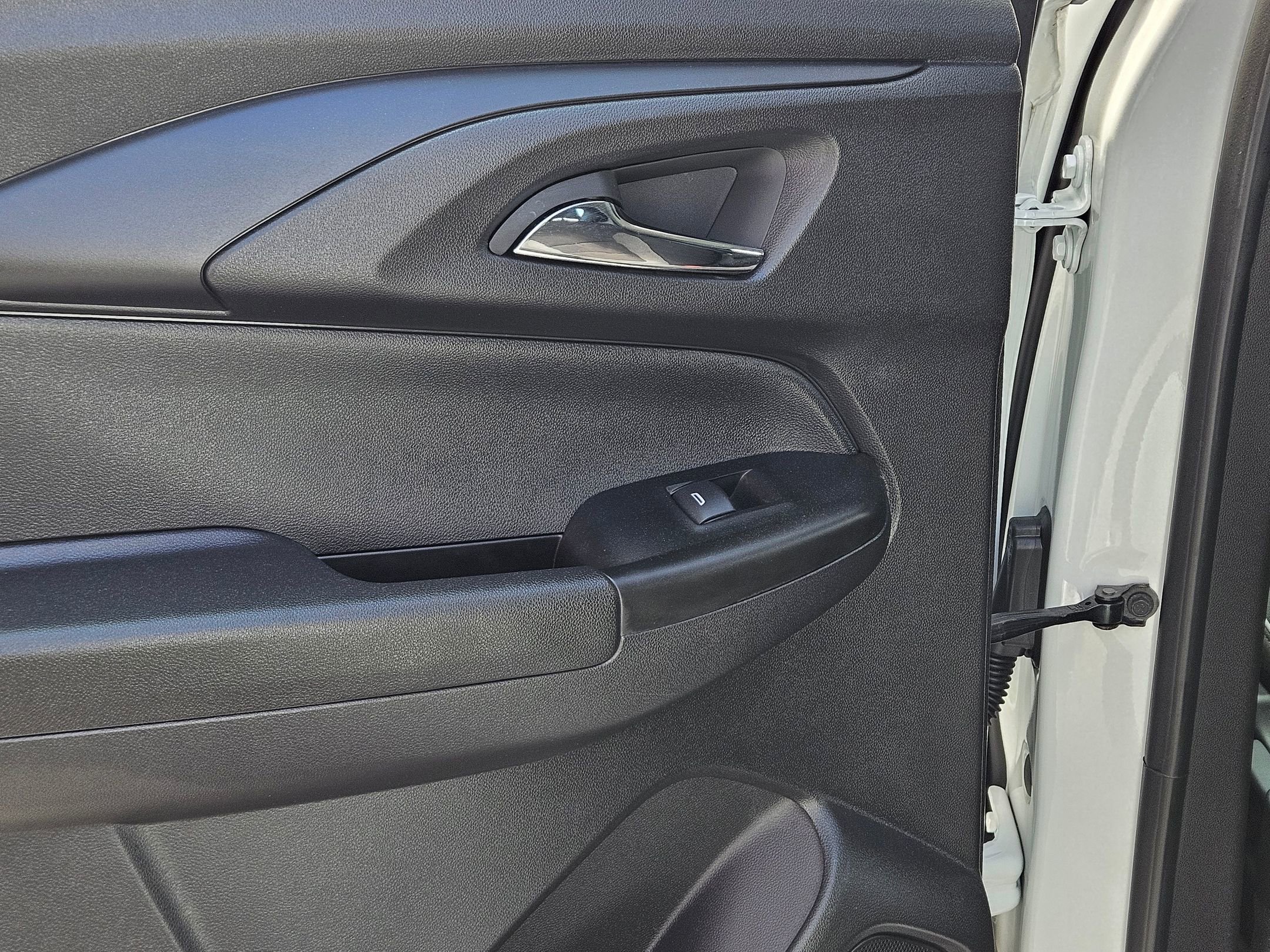 Used 2024 Chevrolet TrailBlazer LS w/ LS Confidence Package image 23