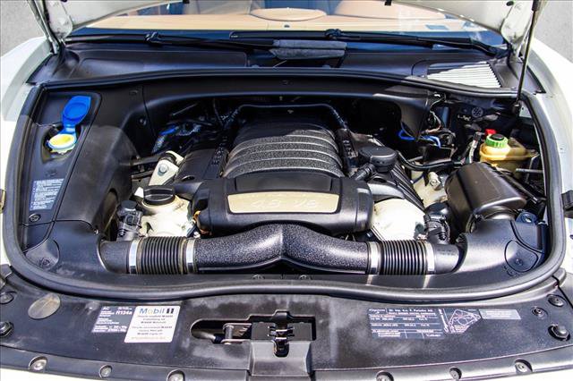 Used 2009 Porsche Cayenne S AWD/4WD image 26