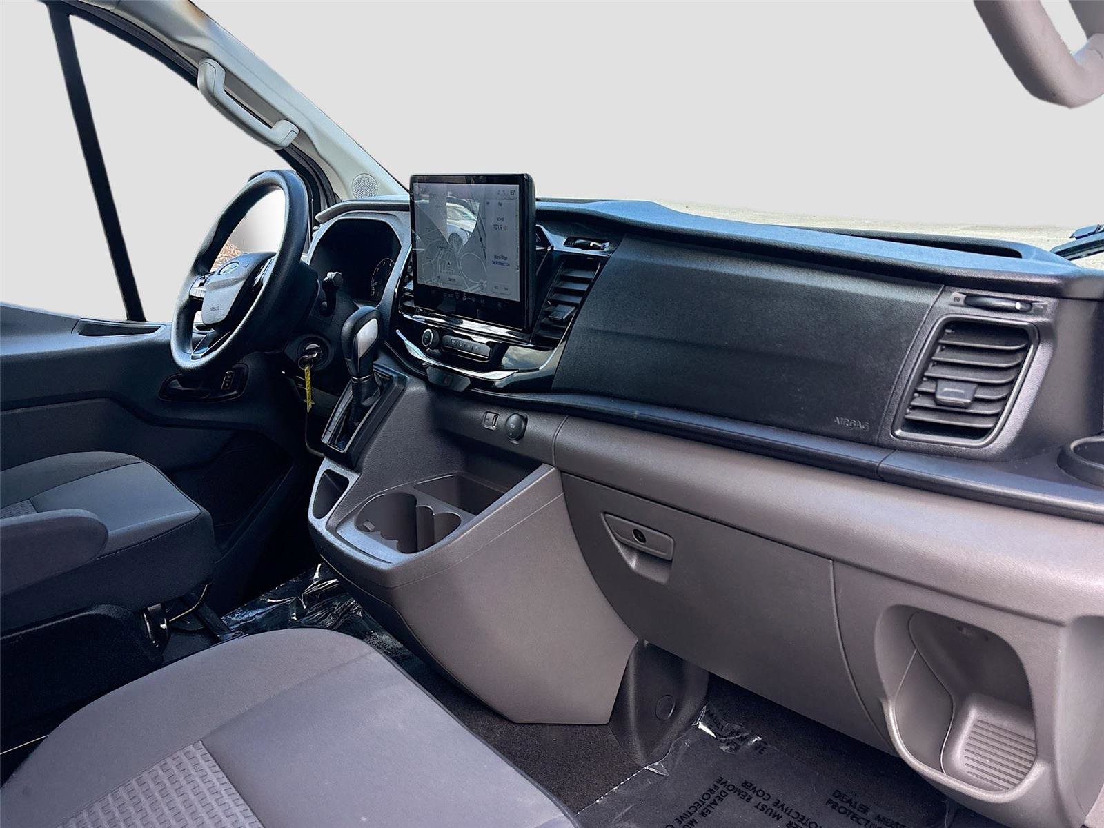 Used 2024 Ford Transit 350 XLT image 28