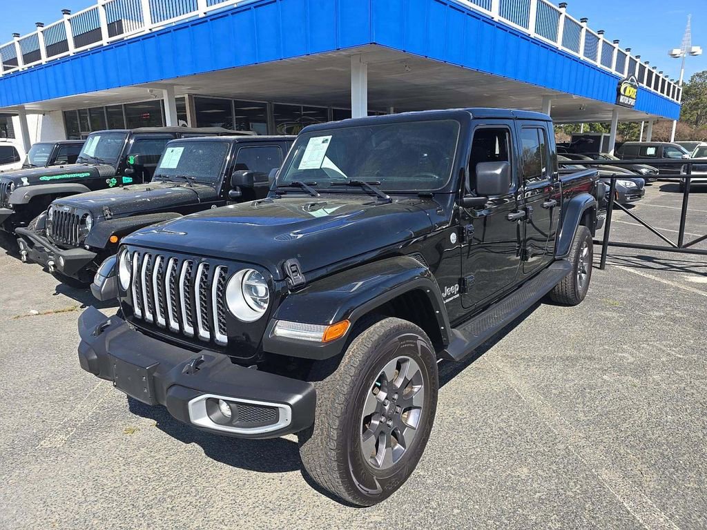 Used 2022 Jeep Gladiator Overland w/ Popular Equipment Package AWD/4WD image 1