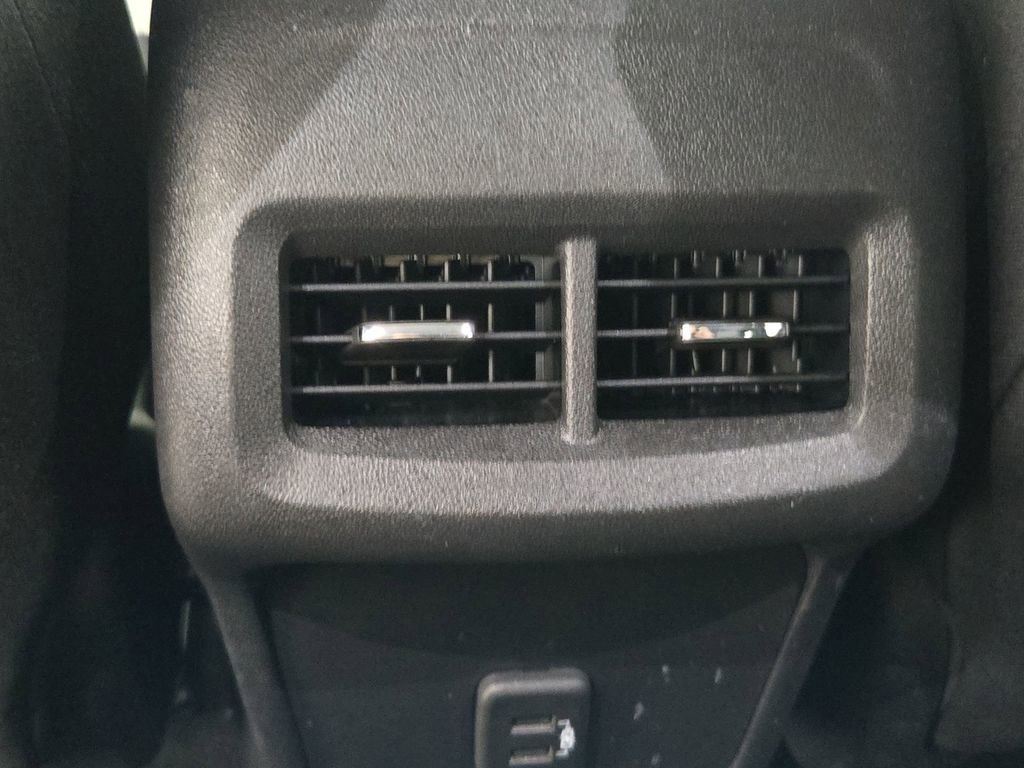 Used 2022 Chevrolet Equinox LT image 26