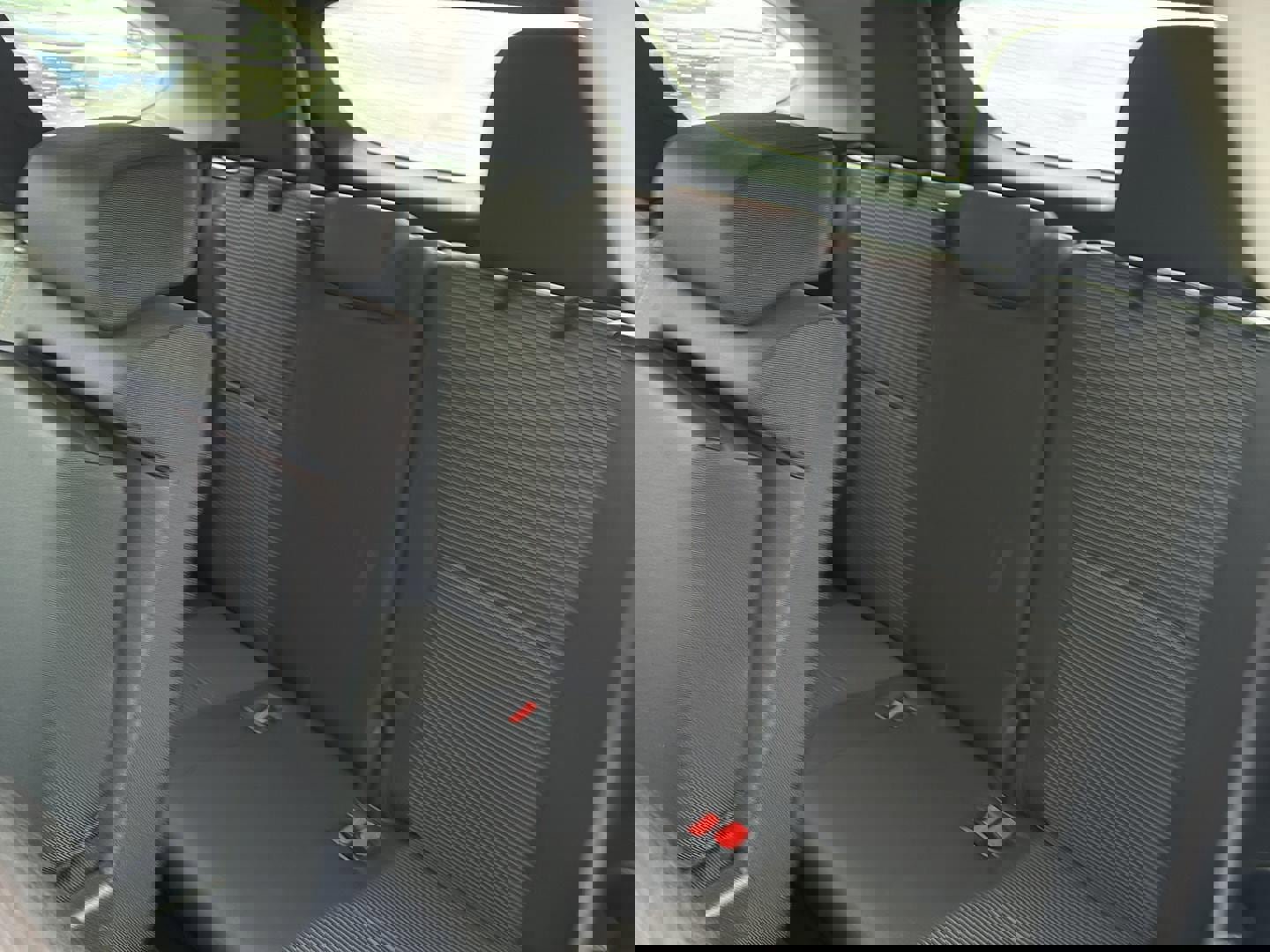 Used 2023 Toyota Highlander LE image 13