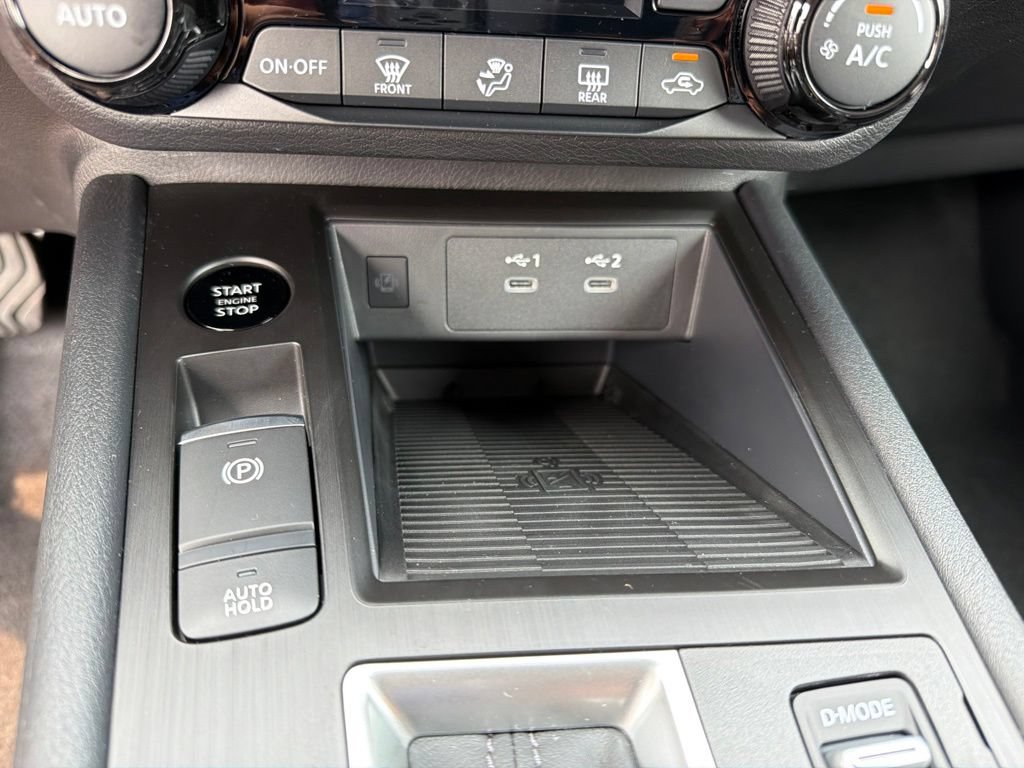 New 2026 Nissan Kicks SV w/ Interior Electronics Package FWD image 13