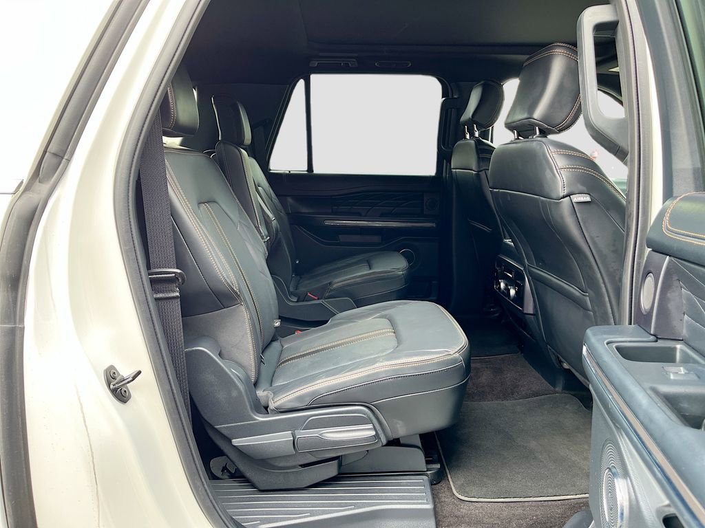 Used 2023 Ford Expedition Max Platinum AWD/4WD image 31