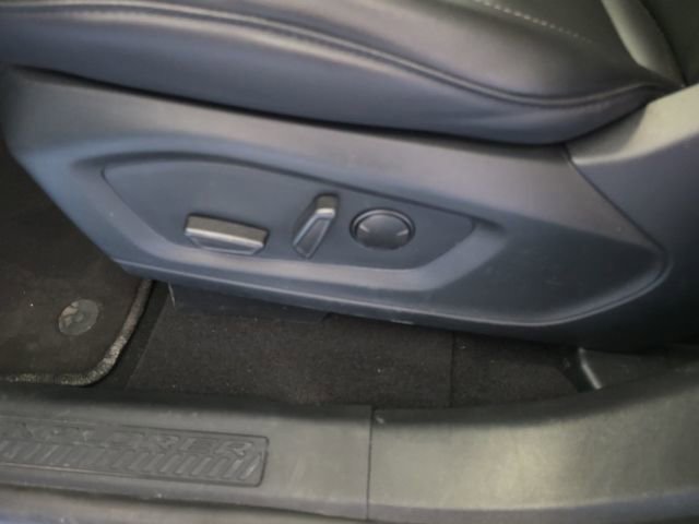 Used 2024 Ford Explorer XLT w/ Equipment Group 202A AWD/4WD image 12