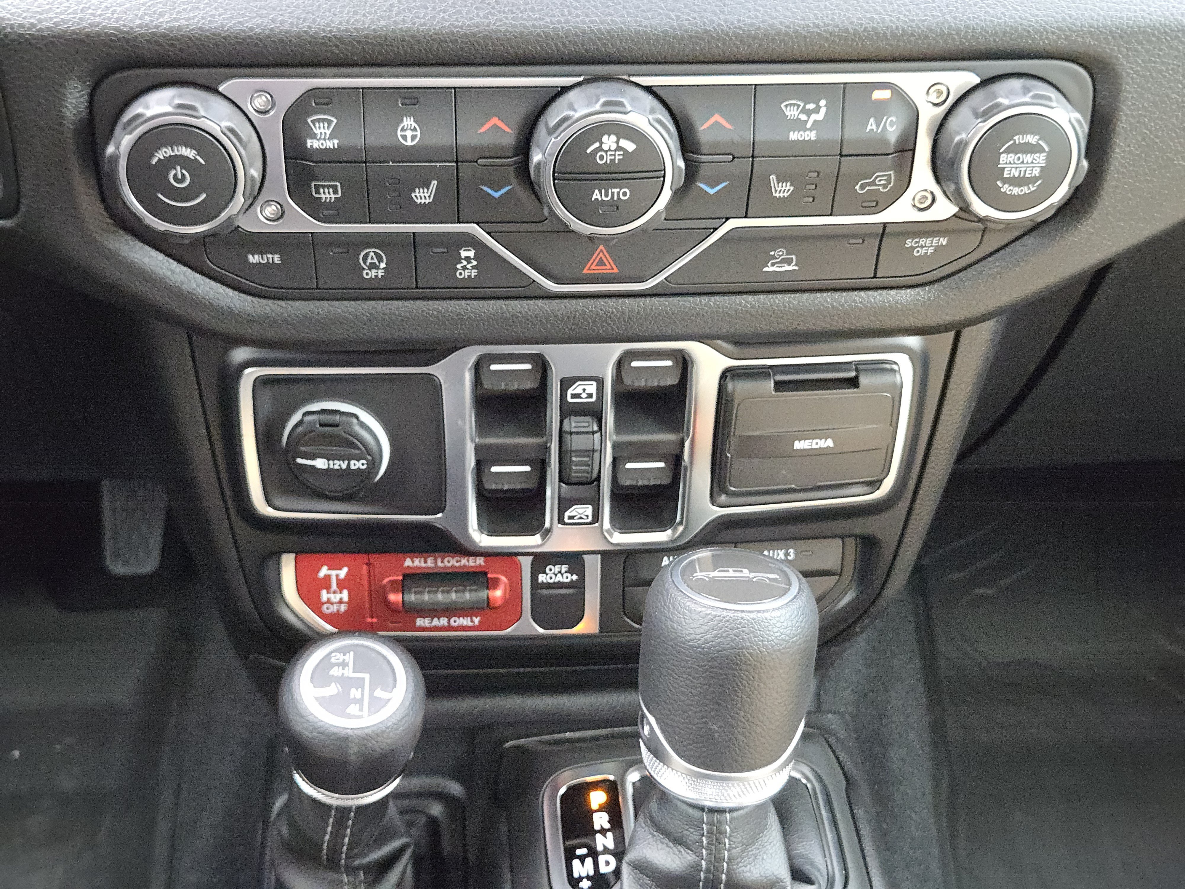 New 2026 Jeep Gladiator Willys AWD/4WD image 17