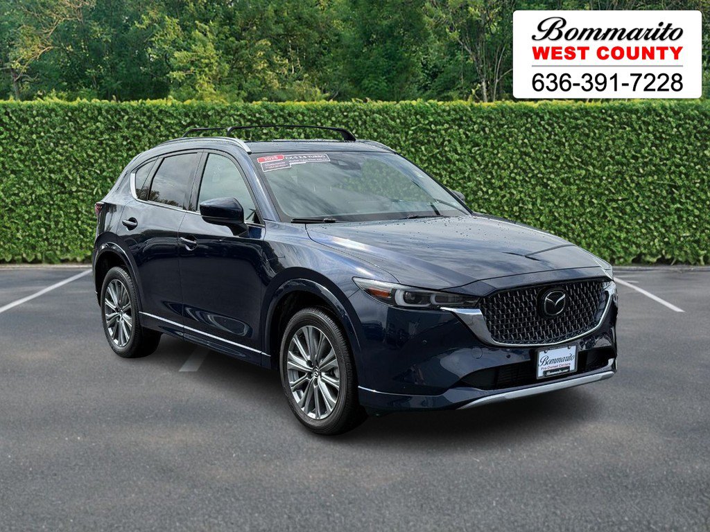 Used 2025 MAZDA CX-5 Signature AWD/4WD image 1