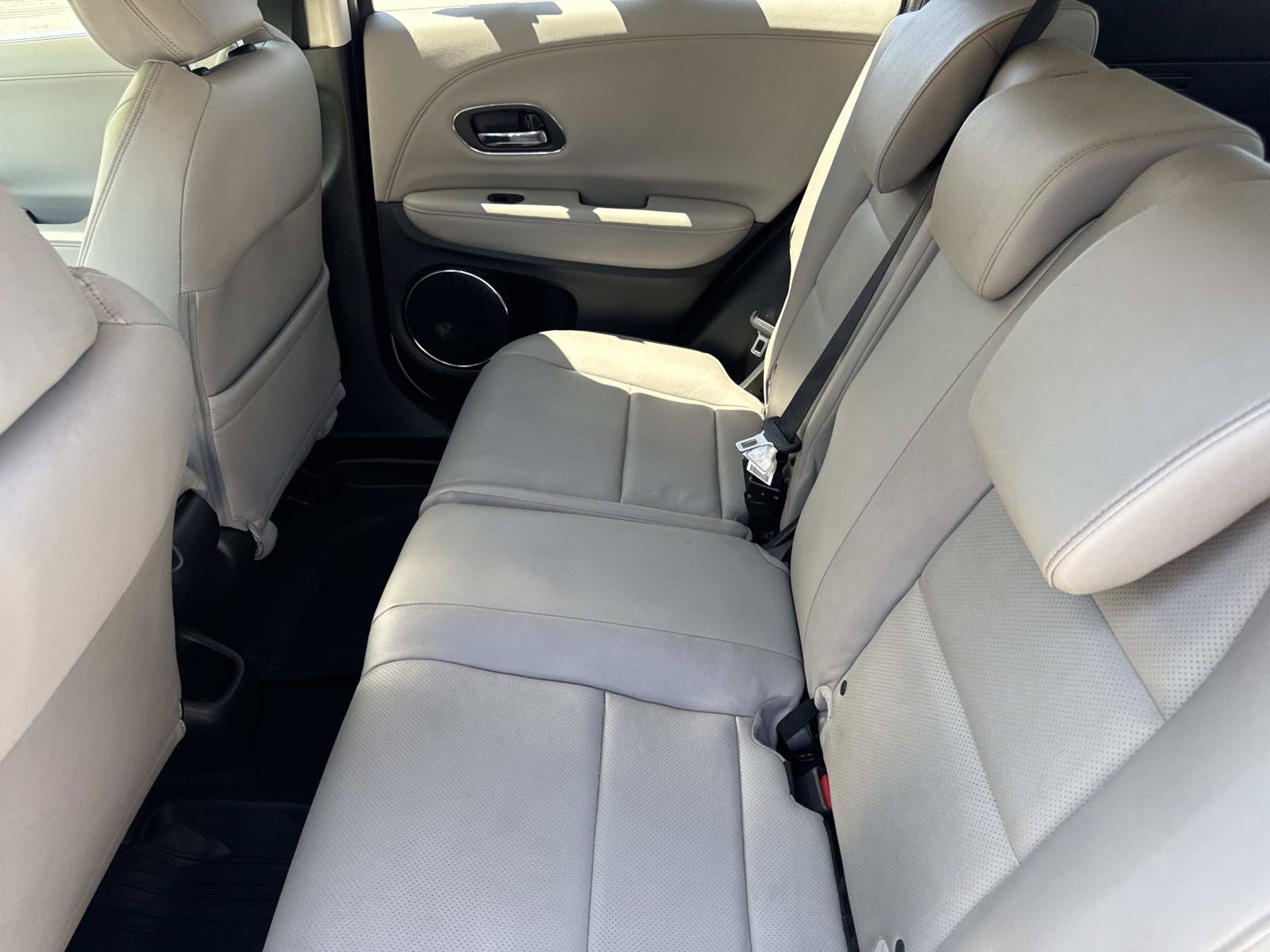 Used 2019 Honda HR-V EX-L image 18