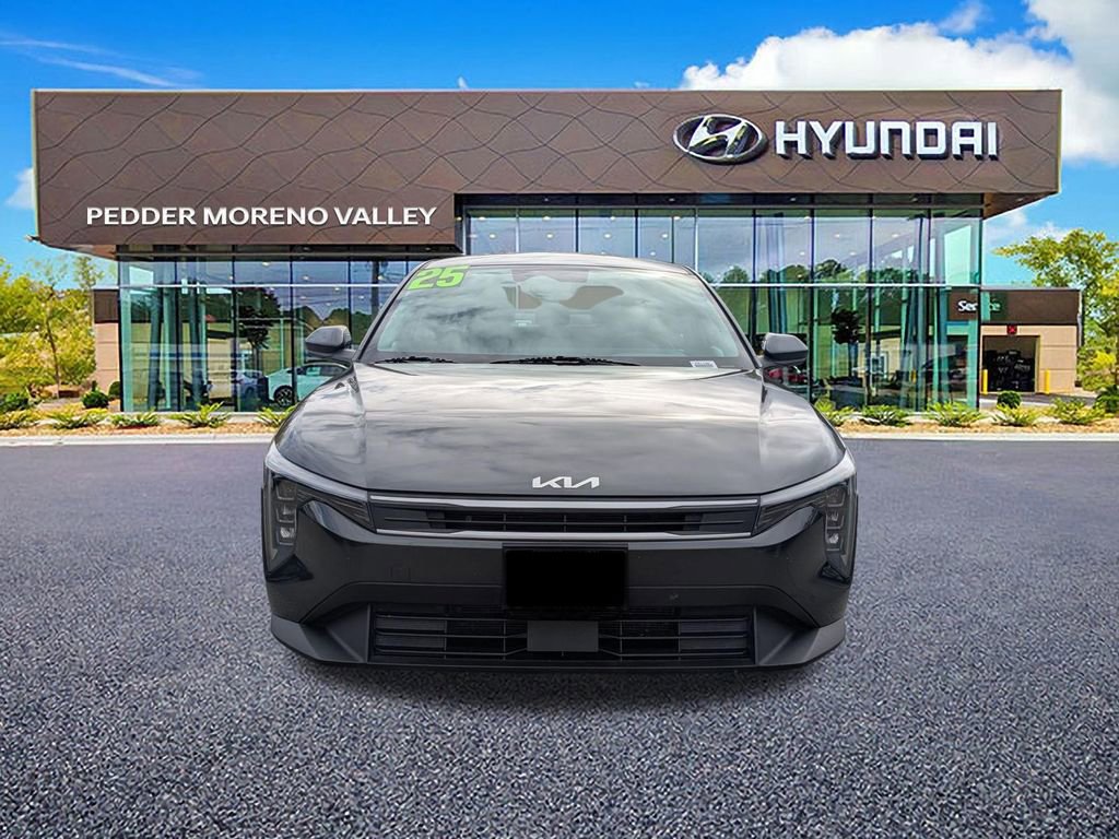Used 2025 Kia K4 LXS image 8