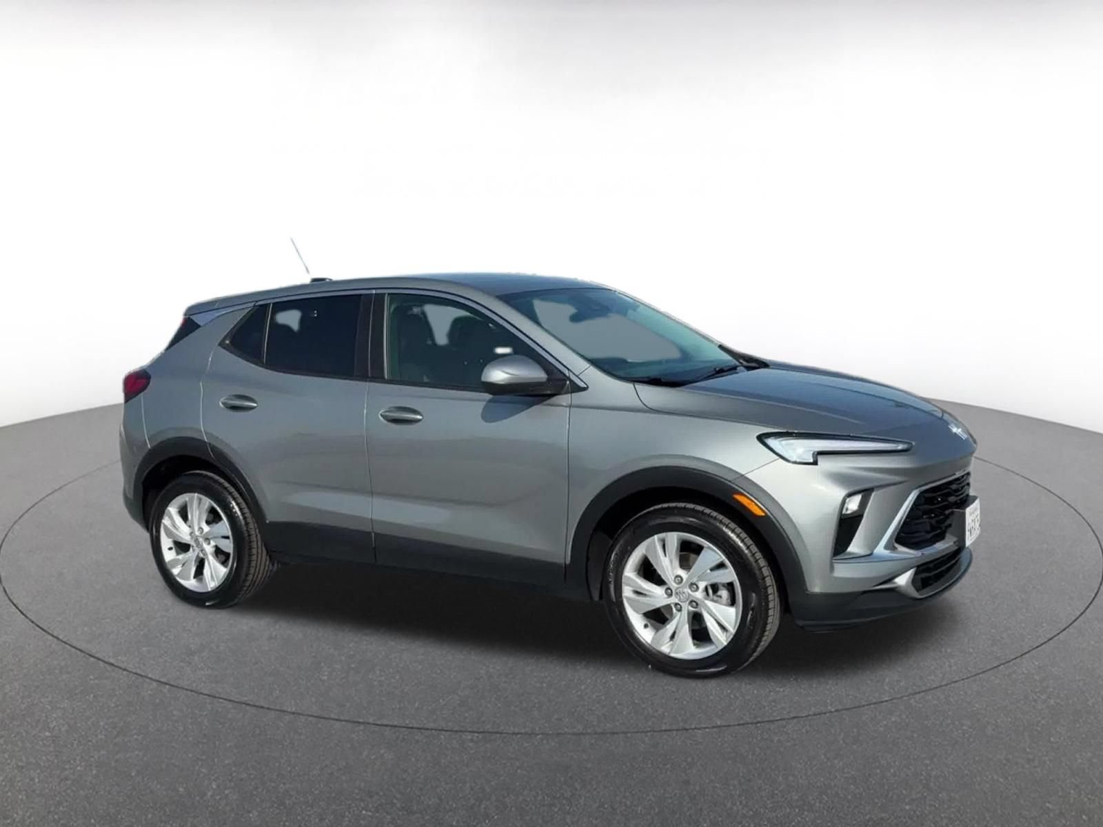 Used 2026 Buick Encore GX Preferred FWD image 2