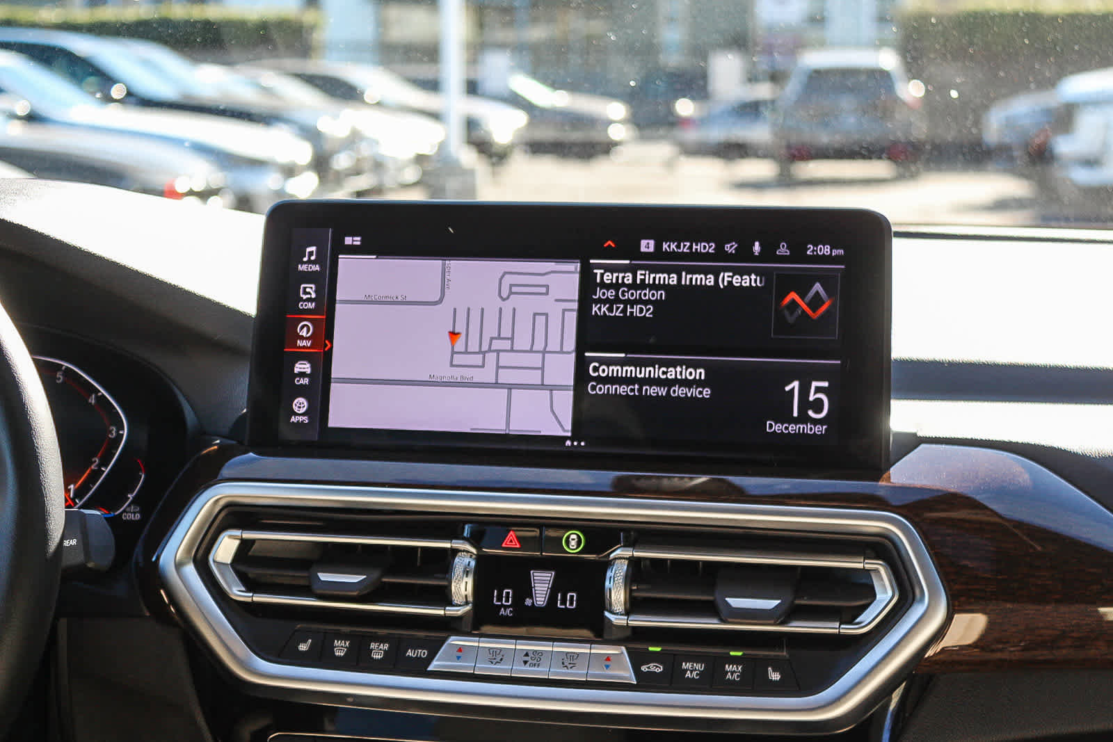 Used 2024 BMW X3 sDrive30i w/ Premium Package image 14