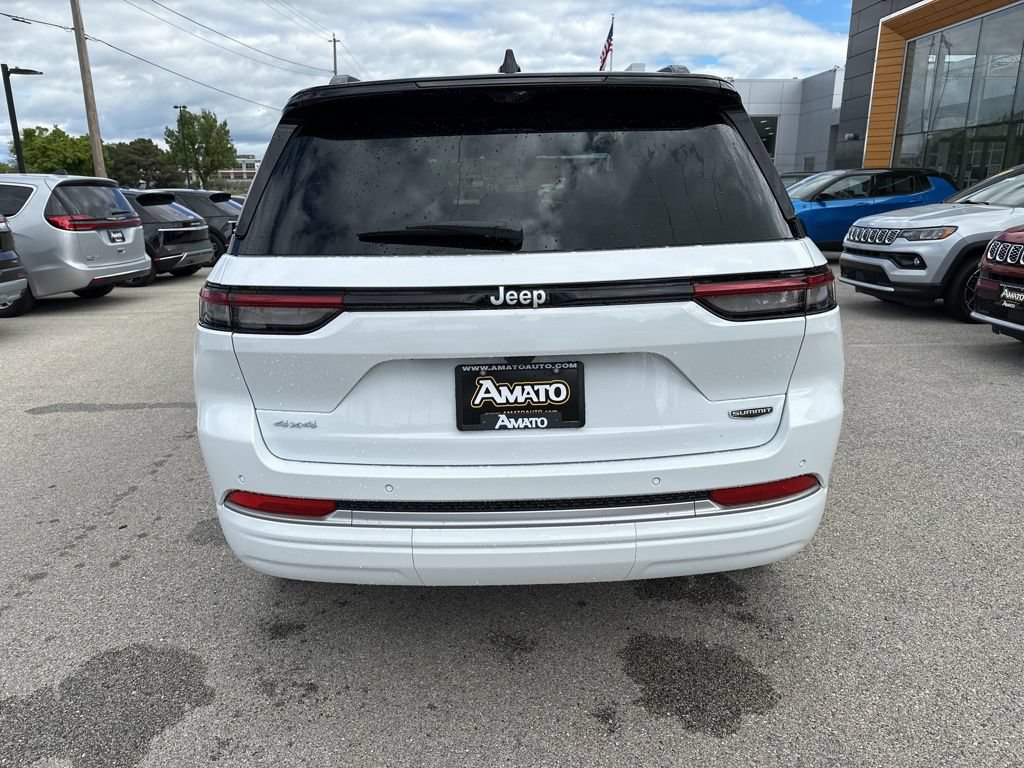 New 2026 Jeep Grand Cherokee Summit AWD/4WD image 7