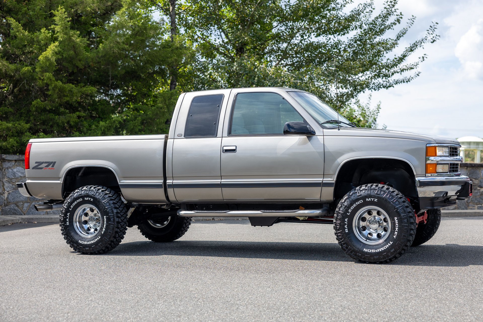 Used 1998 Chevrolet Silverado 1500 4x4 Extended Cab w/ Preferred Equipment Group 2 image 7