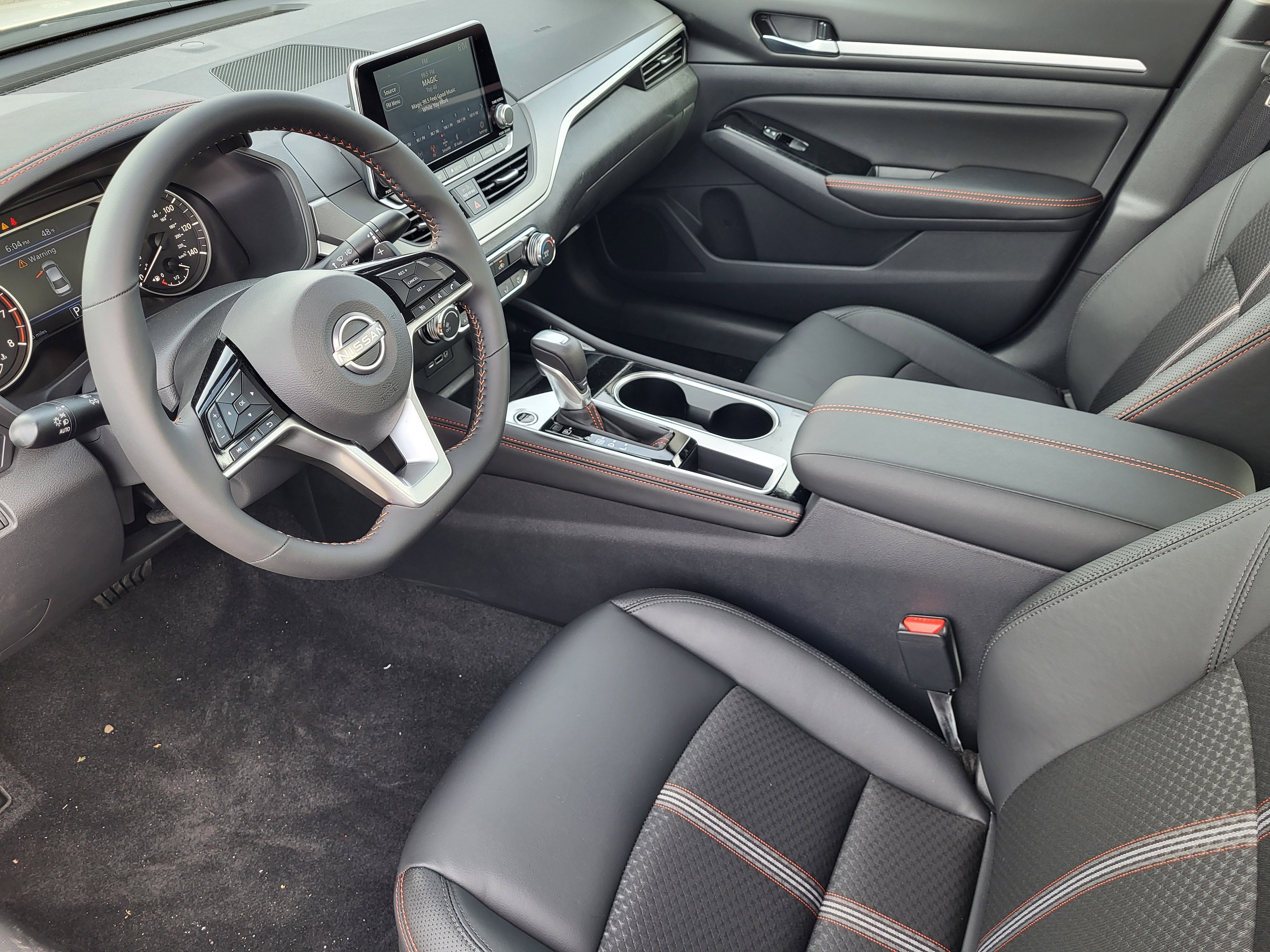 New 2025 Nissan Altima 2.5 SR image 8