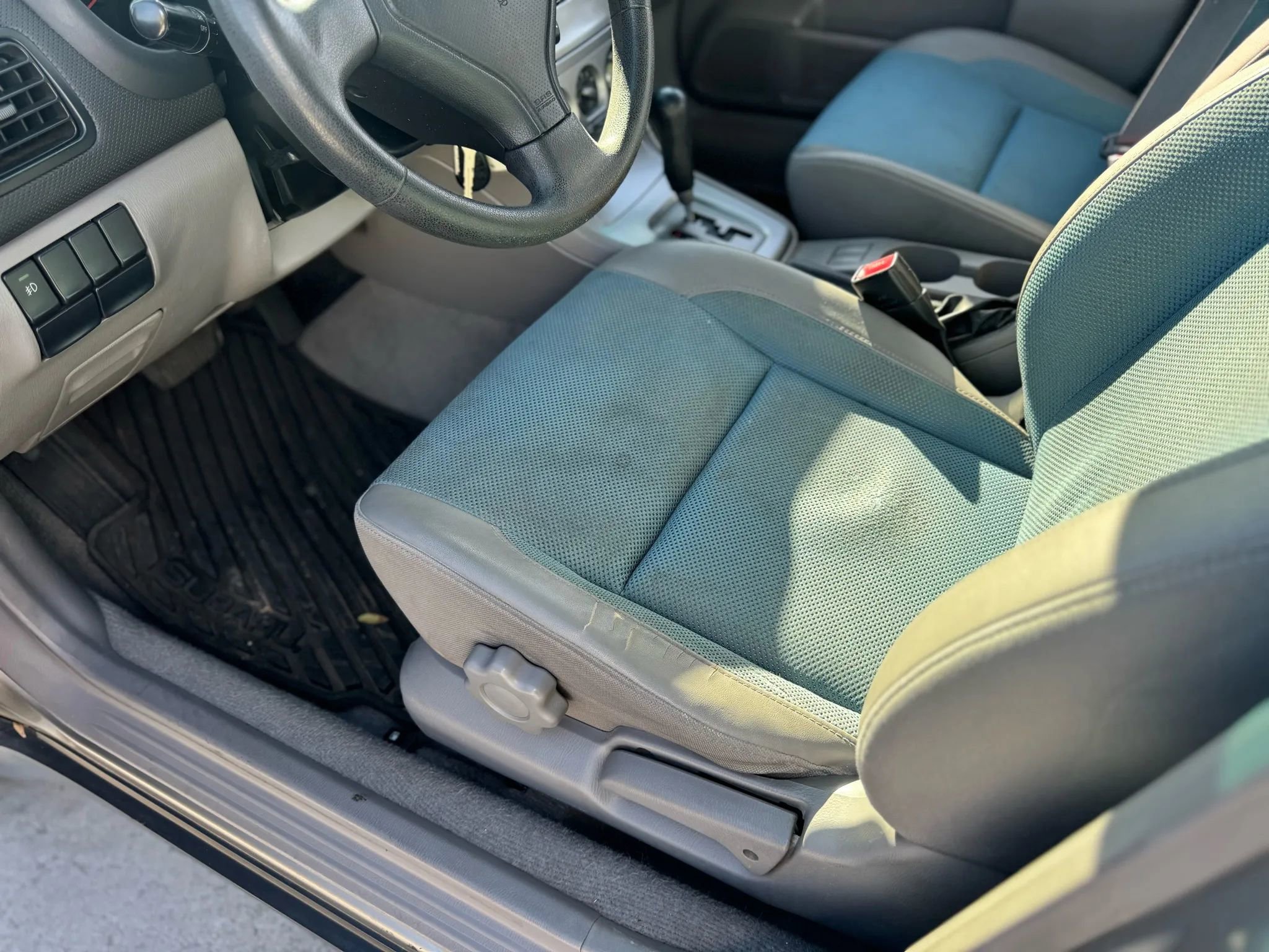 Used 2005 Subaru Forester 2.5X image 17