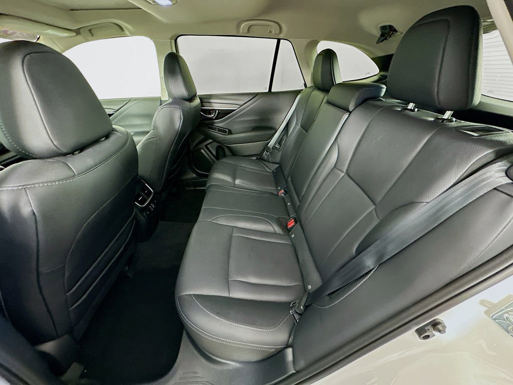 Used 2024 Subaru Outback Limited AWD/4WD image 33