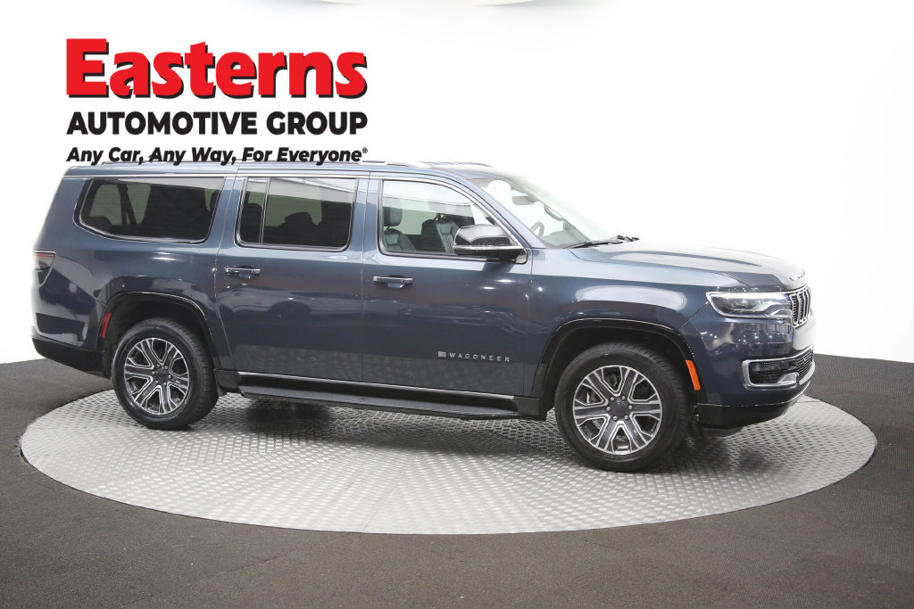 Used 2024 Jeep Wagoneer L Series II w/ Flexible Seating Group RWD image 54
