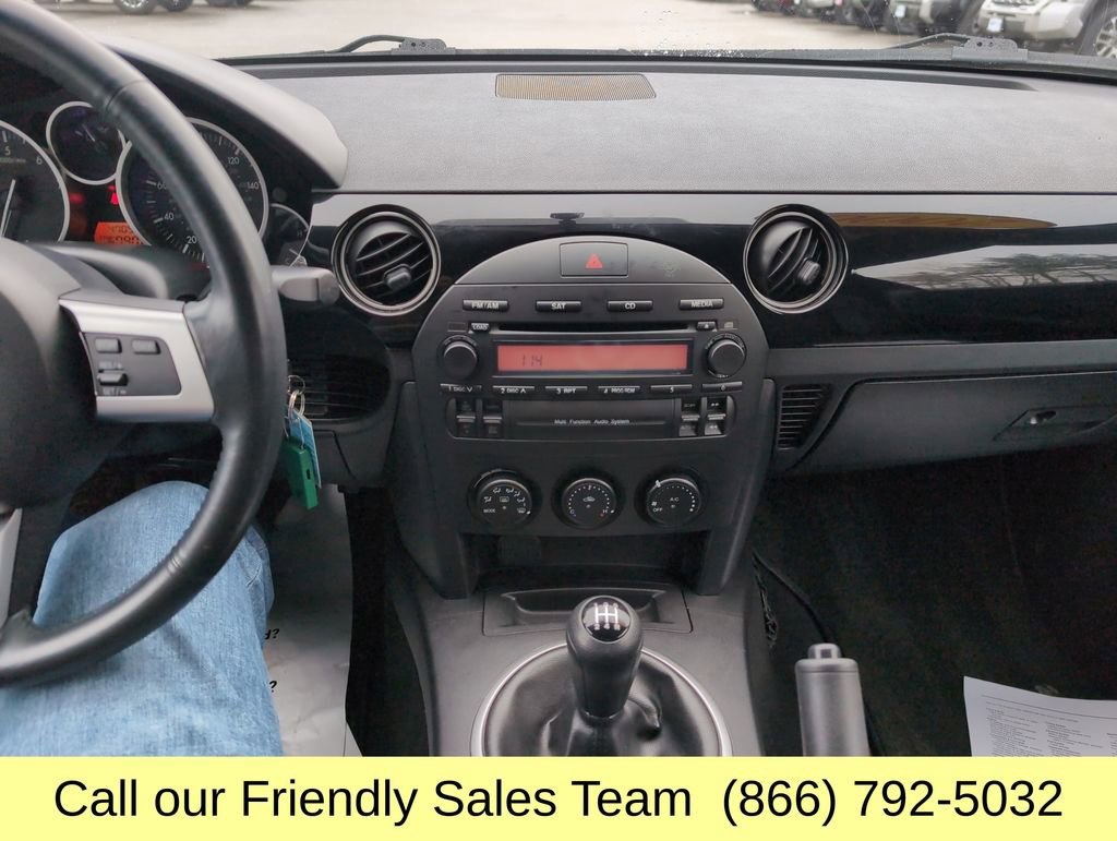 Used 2006 MAZDA MX-5 Miata Touring image 19