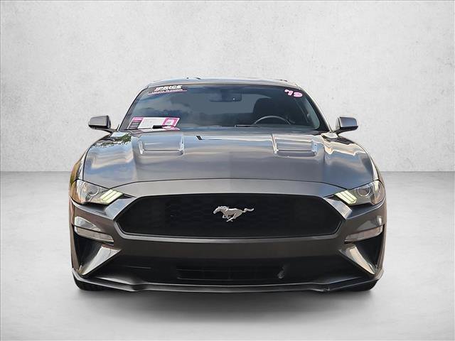 Used 2019 Ford Mustang Coupe RWD image 2