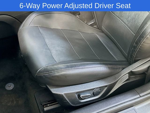 Certified 2017 Ford Mustang Premium RWD image 9