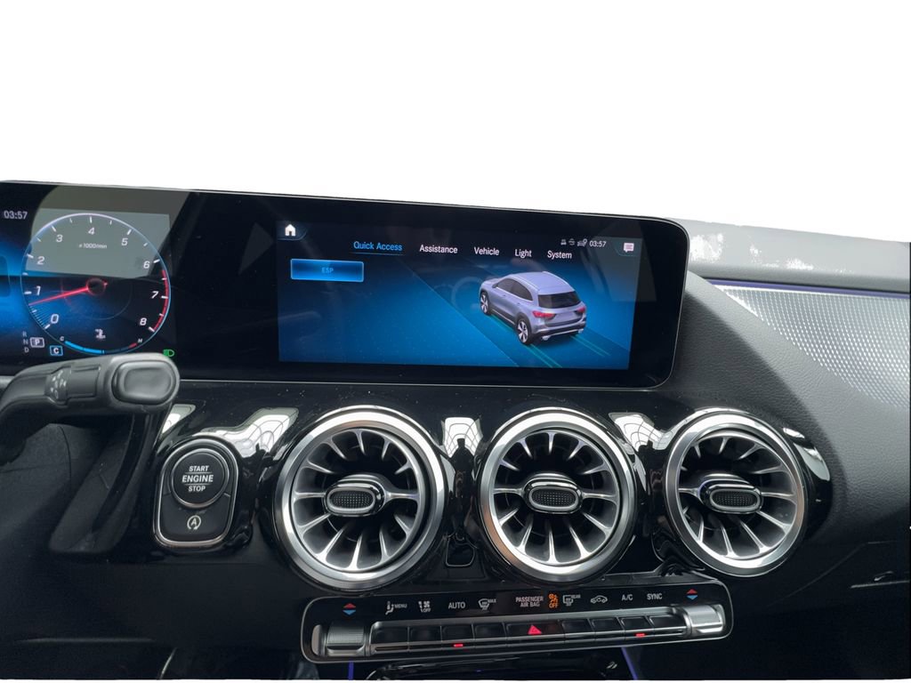 Used 2022 Mercedes-Benz GLA 250 w/ Premium Package Lite image 44