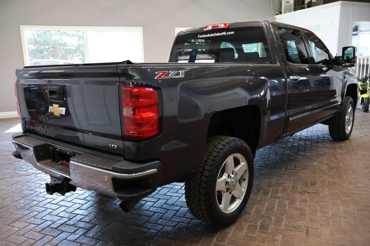 Used 2015 Chevrolet Silverado 2500 LTZ w/ Z71 Package, Off-Road AWD/4WD image 7