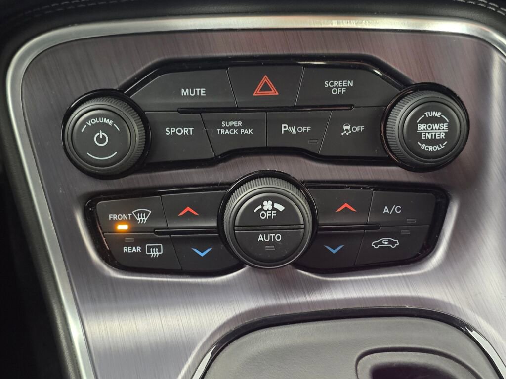 Used 2018 Dodge Challenger R/T Scat Pack w/ Driver Convenience Group image 36